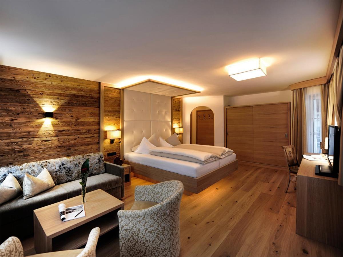 Salnerhof Superior Lifestyle Resort Ισγκλ Δωμάτιο φωτογραφία