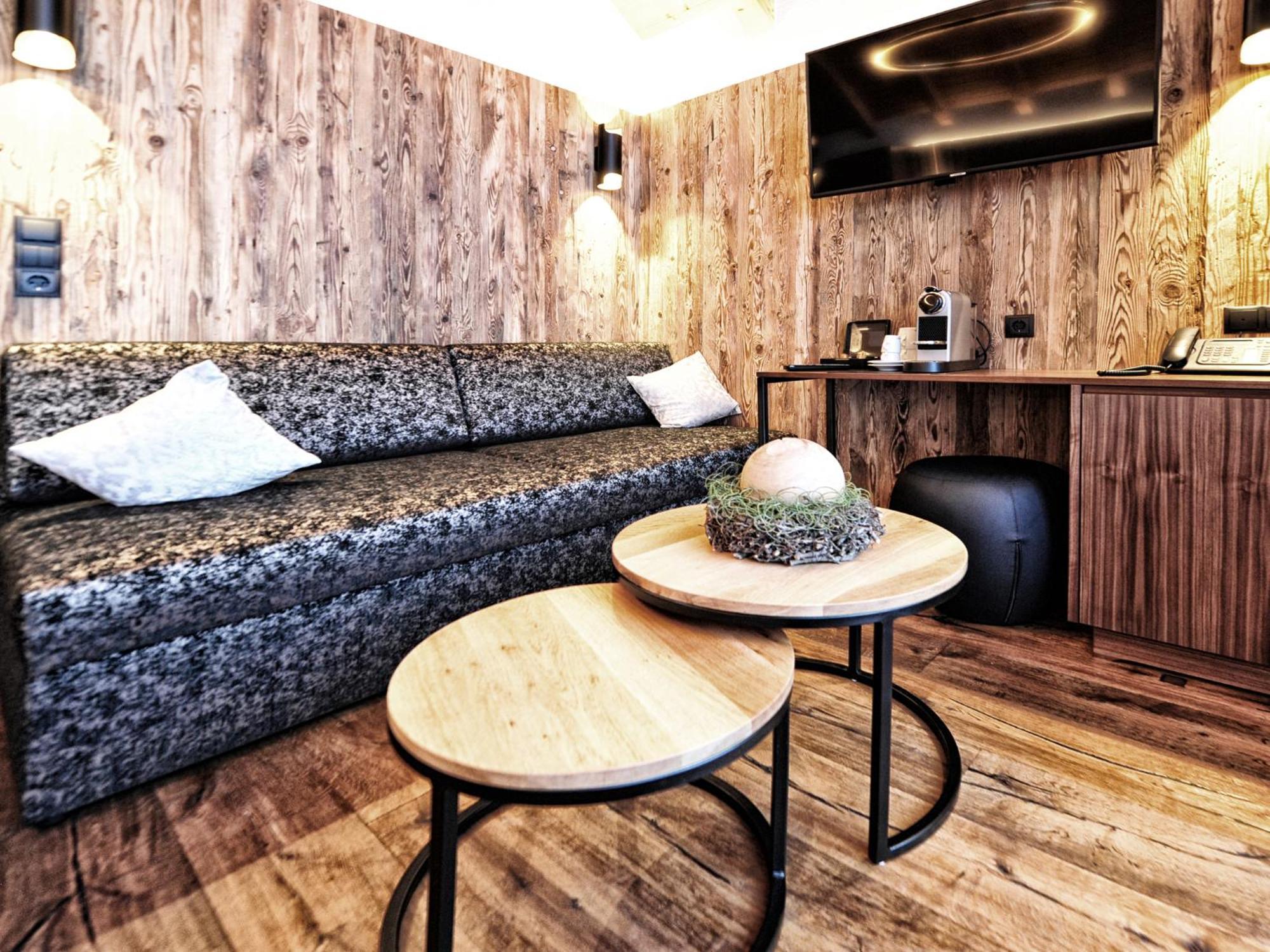 Salnerhof Superior Lifestyle Resort Ισγκλ Δωμάτιο φωτογραφία